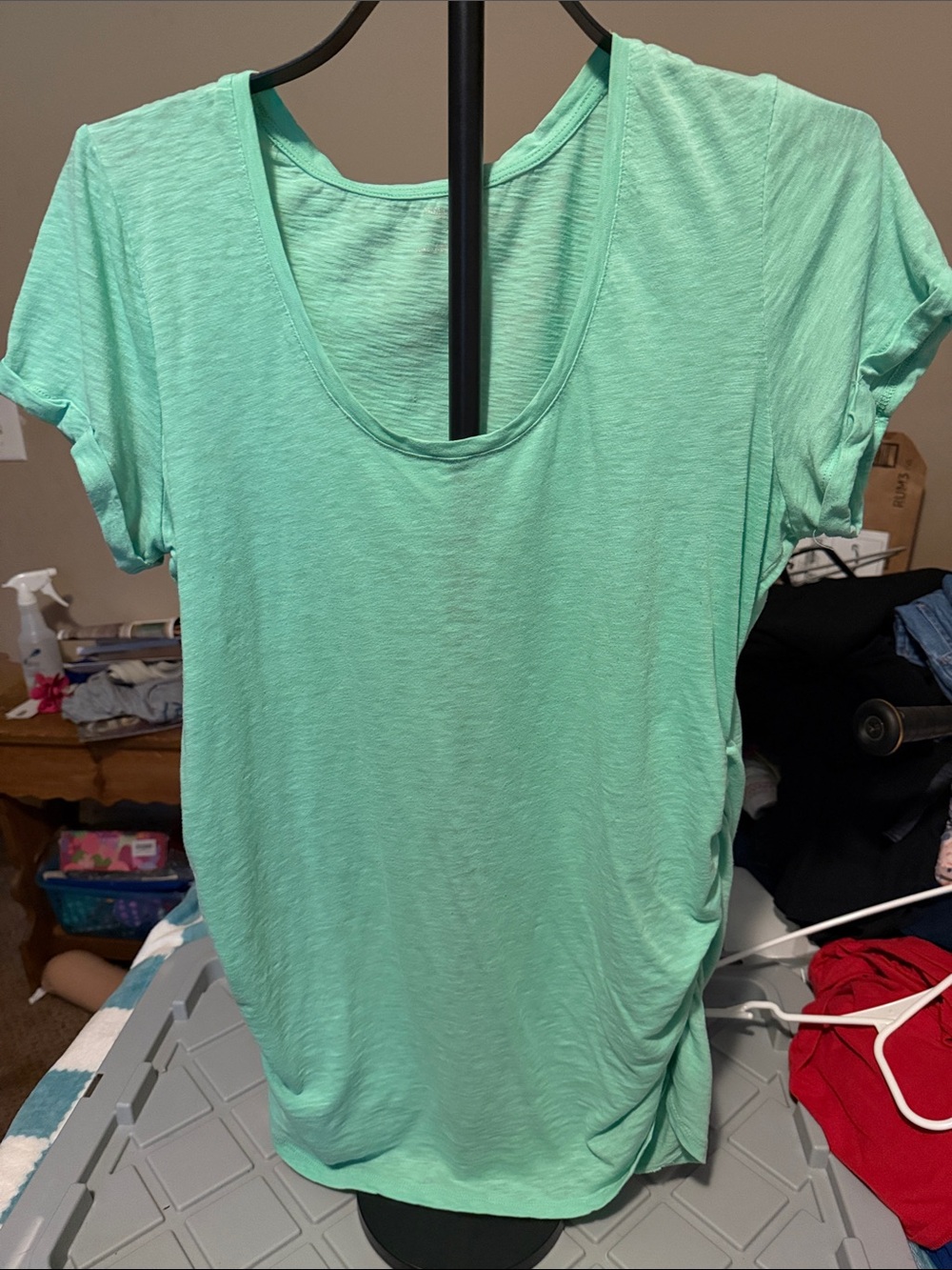 Motherhood Maternity Mint Green Scoop Neck Short Sleeve Tee